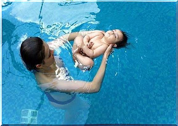 11 benefits of aquatic stimulation in babies