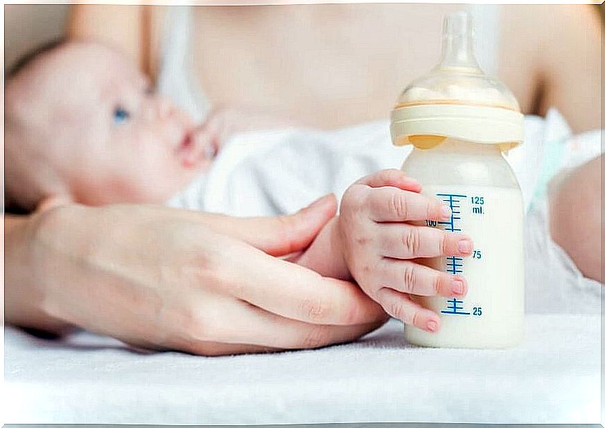 breast-milk-two-ways-to-express