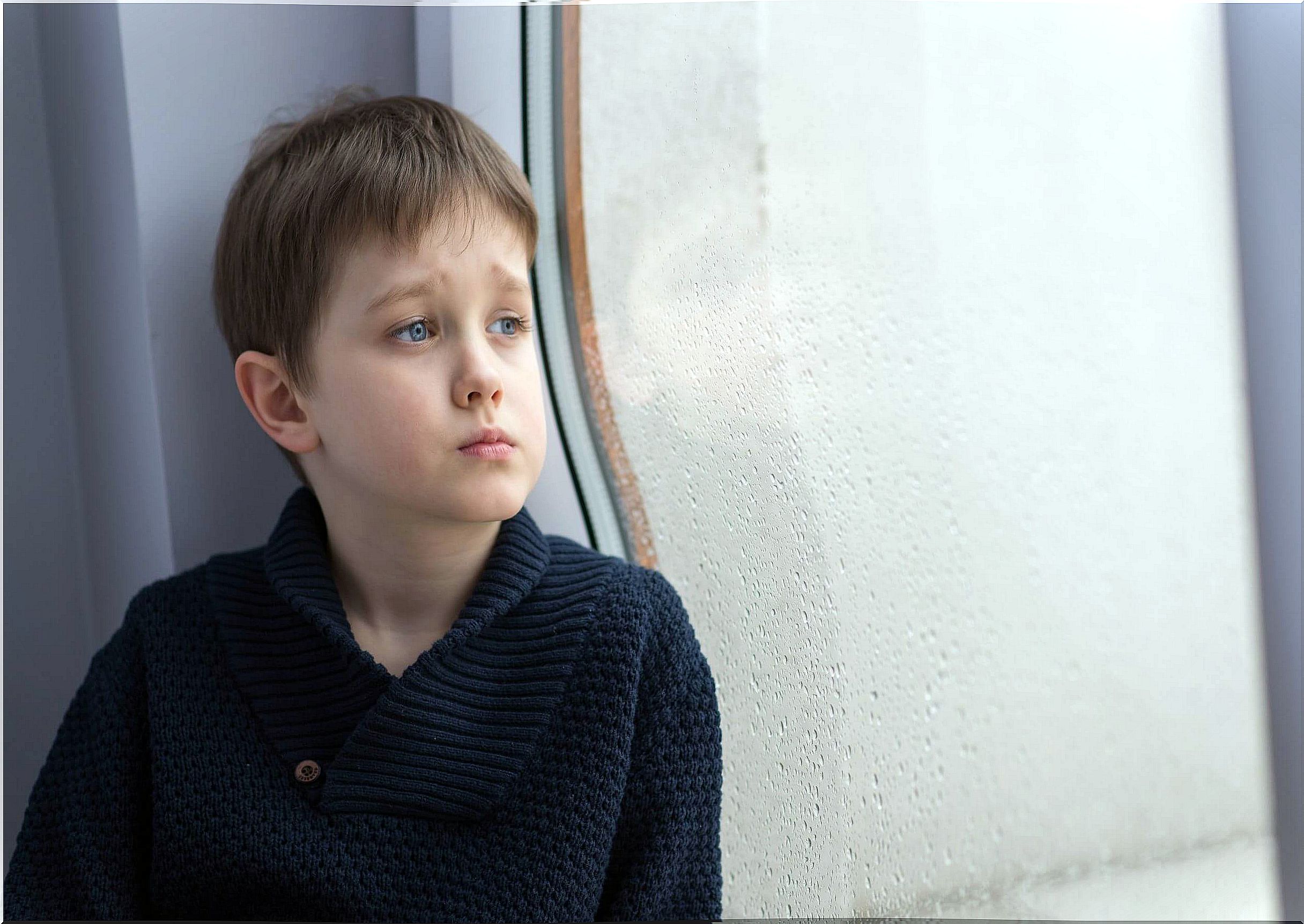 Children who feel lonely: how to act?