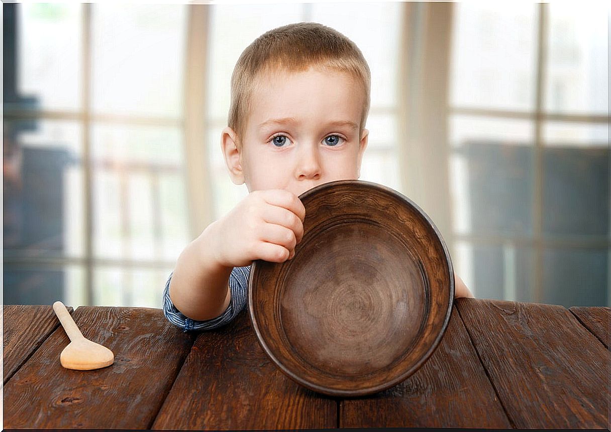 Clean or empty plate syndrome: does it really work?