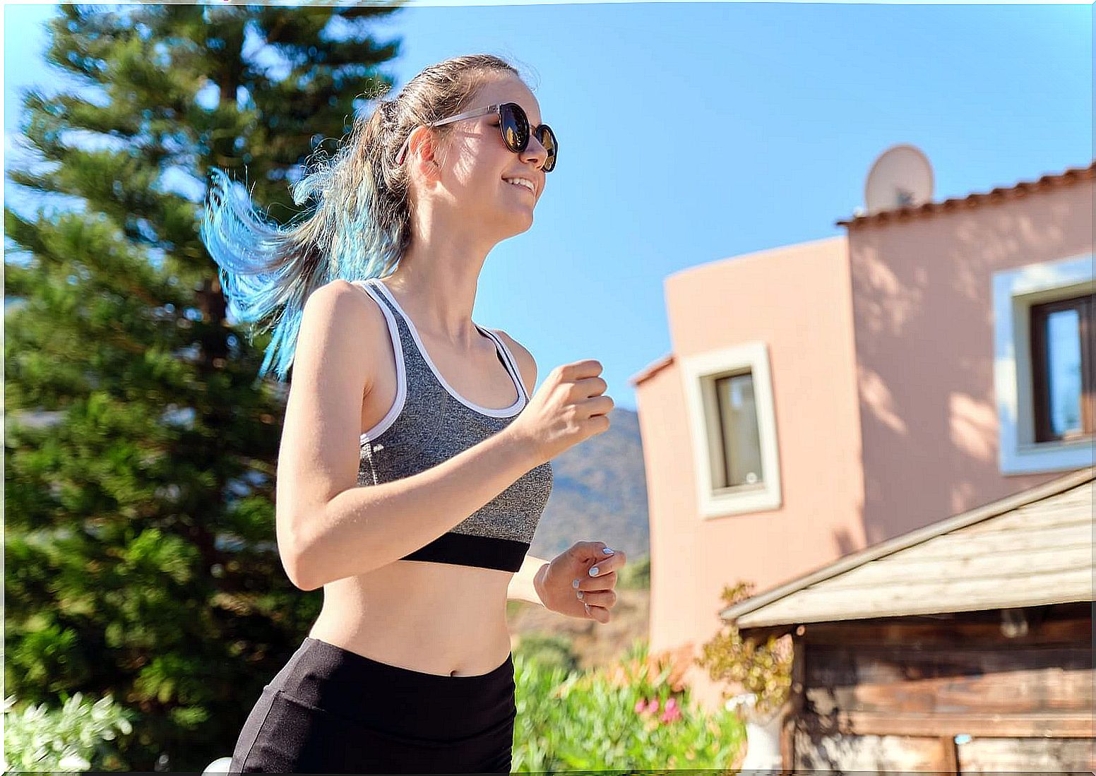 Teenager doing physical exercise.