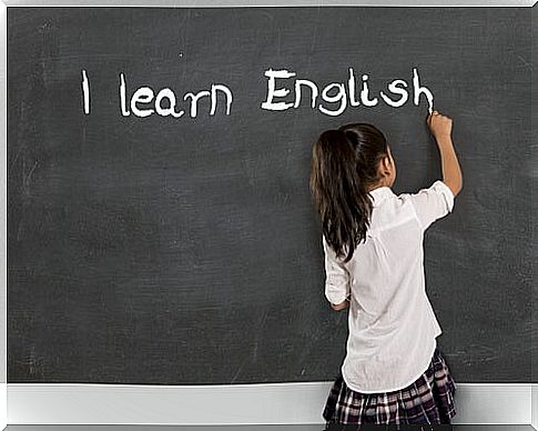 How to increase children's English vocabulary?