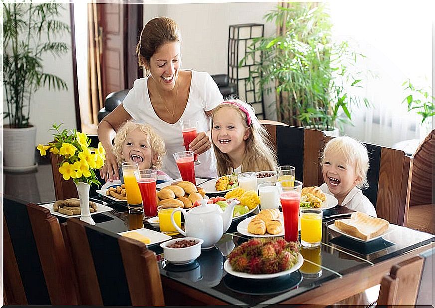 Fruit juices can be enjoyed as a family.